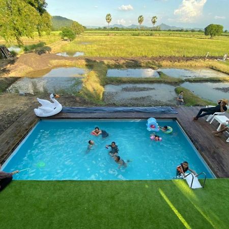 Wanlapa Farmstay Ban Khok Krathiam Exterior foto